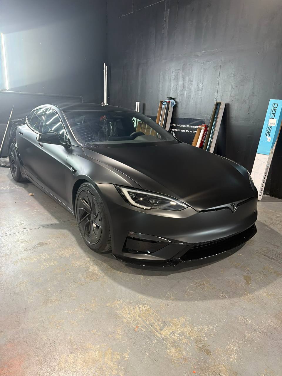 Chris R.'s Tesla